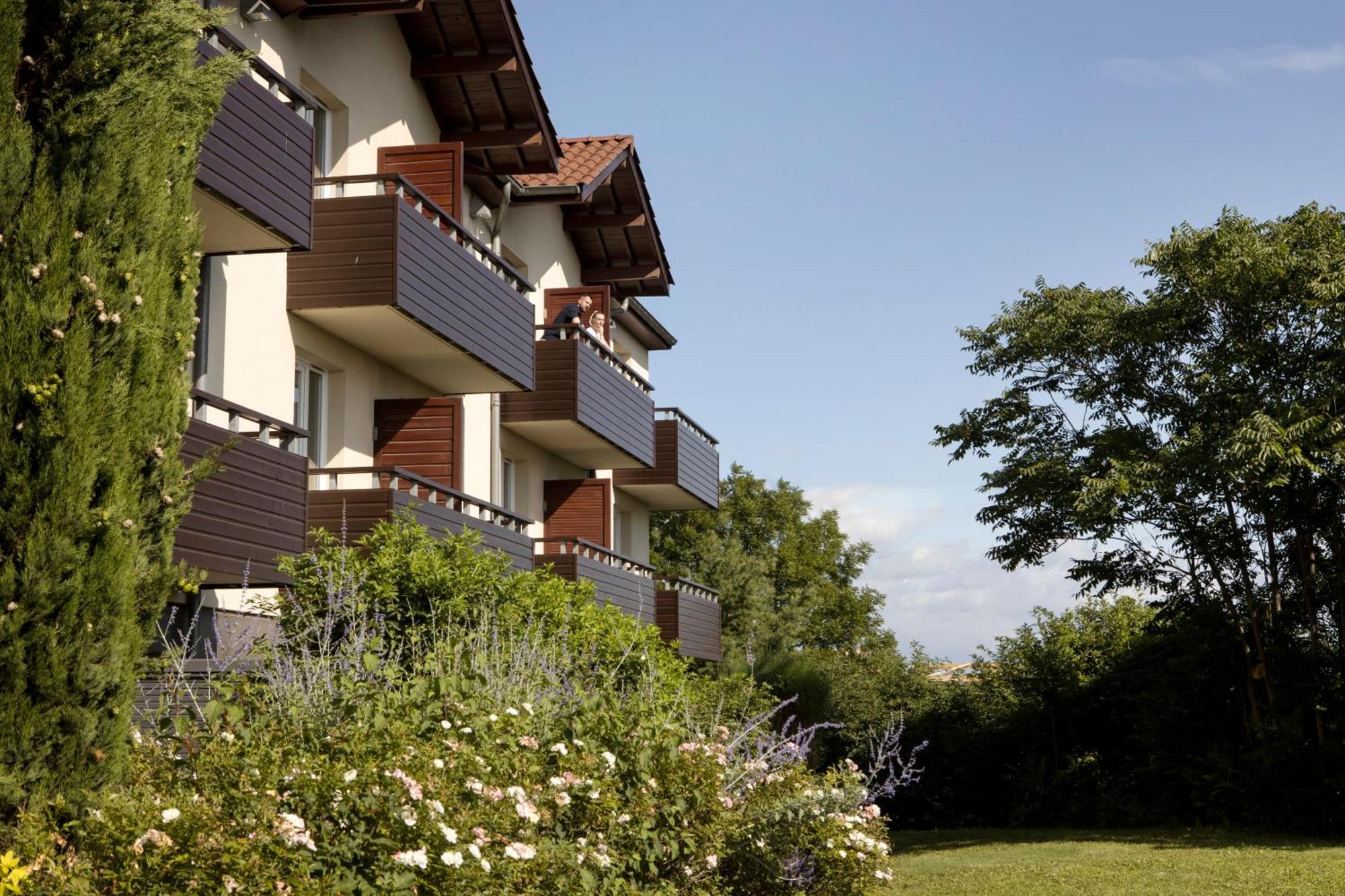 Best Western Plus Hôtel Gergovie Perignat-les-Sarlieve Exterior foto